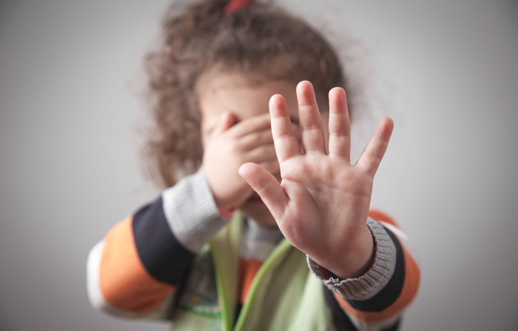 Stop aux violences faites aux enfants